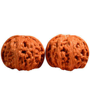 文玩核桃天然三棱异形四棱白狮子麒麟纹王勇苹果园尺寸足配对男