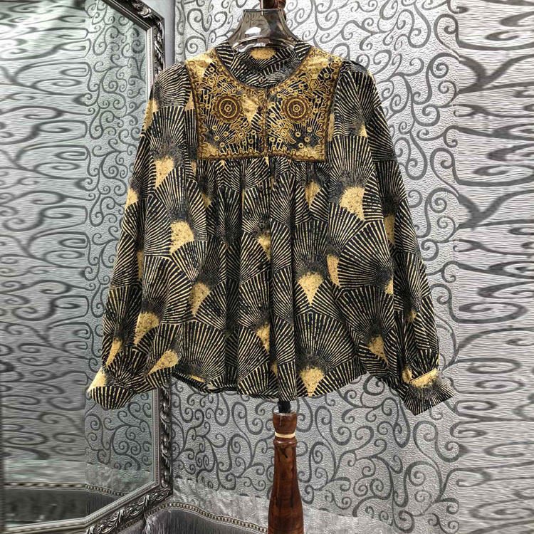 初溯家新款欧货女装衬衫时尚复古刺绣印花圆领长袖法式小众上衣