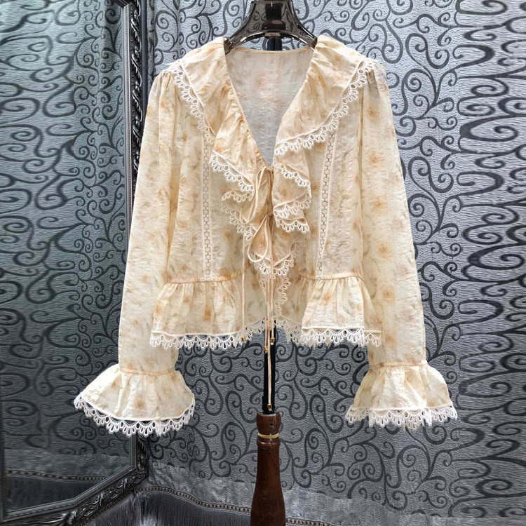 初溯家2026早春新款欧货女装镂空蕾丝边印花系带喇叭袖法式短上衣,女装/女士精品,衬衫,淘宝优惠券,粉丝福利购,淘宝优惠卷