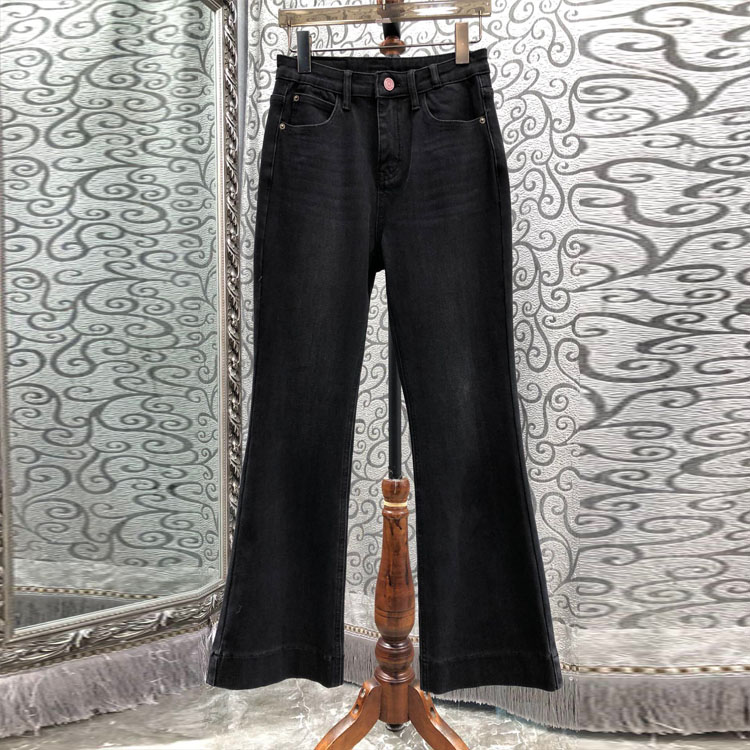 初溯2025冬季新款欧货女加绒高腰显瘦微喇牛仔裤九分裤黑色喇叭裤