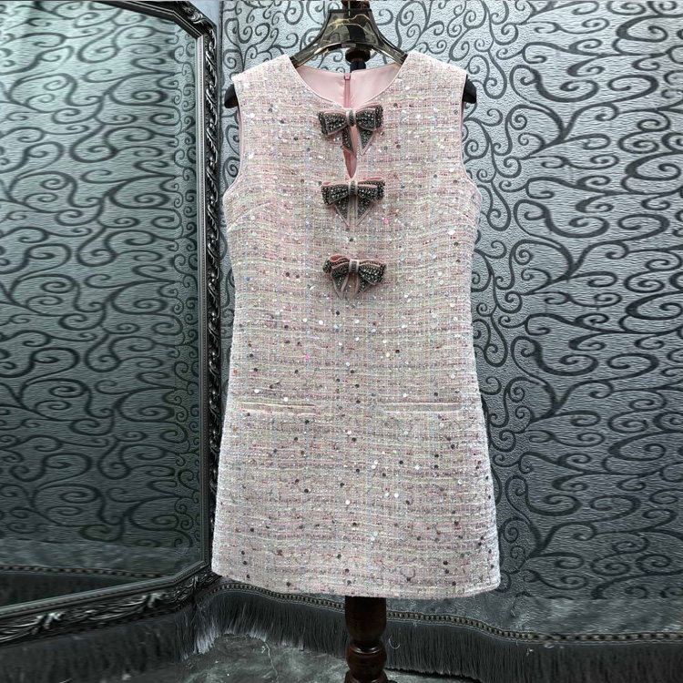 初溯家2026夏季新款欧货钻饰蝴蝶结亮片圆领修身显瘦无袖背心裙女