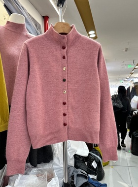 高领羊毛针织衫女2025年冬装新款韩版植绒爱心扣松弛感开衫毛衣潮