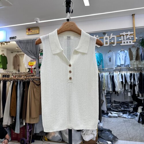 D&M5169翻领麻花冰丝针织背心