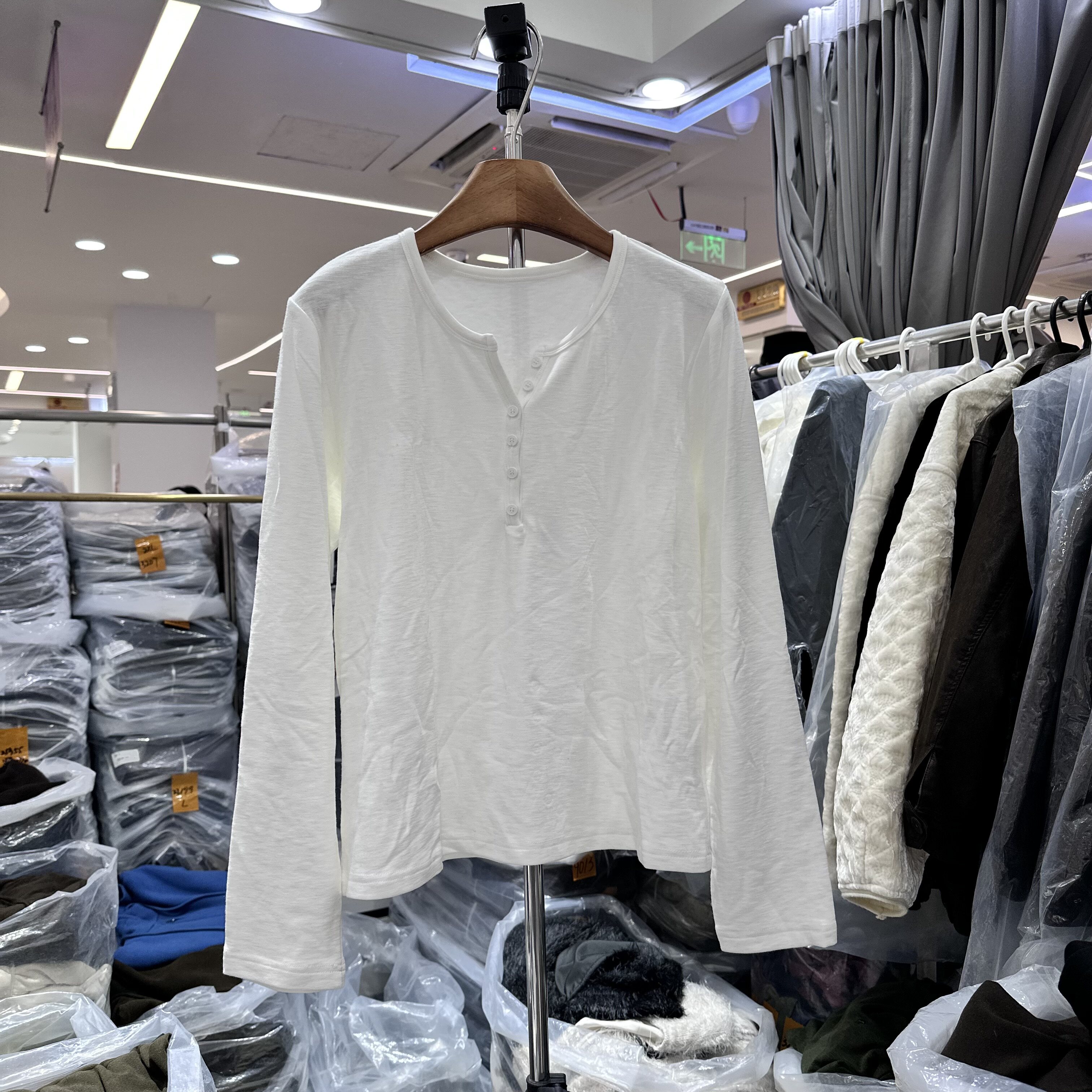HMY33115正品加绒加厚T恤上衣
