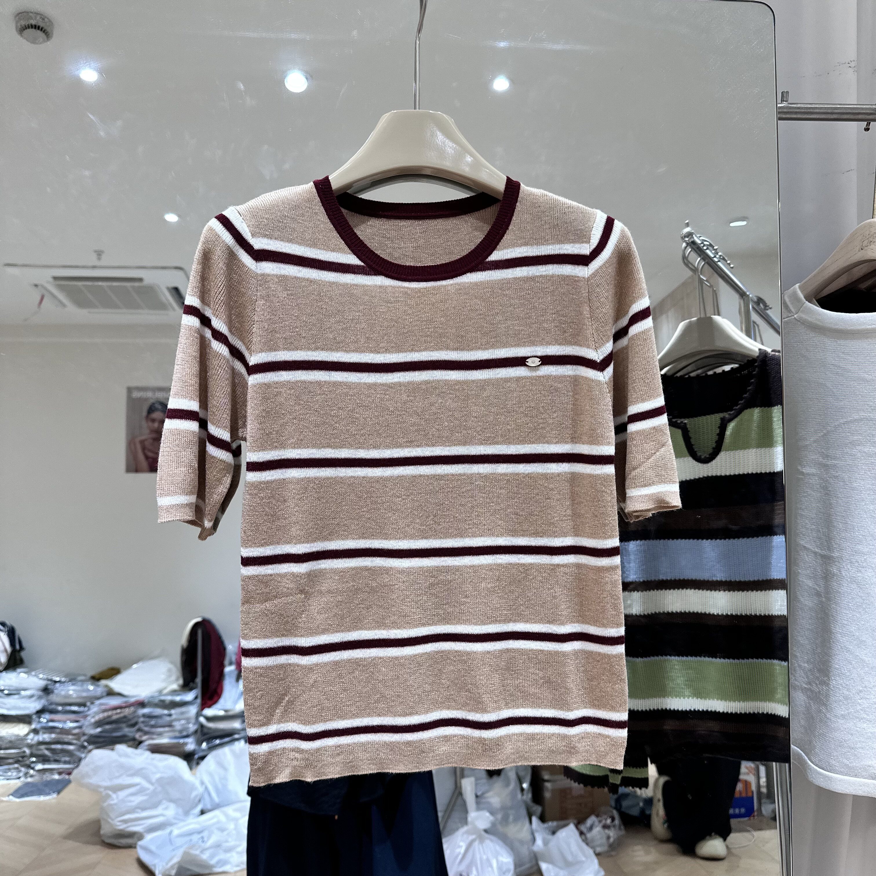 老钱风撞色条纹针织衫