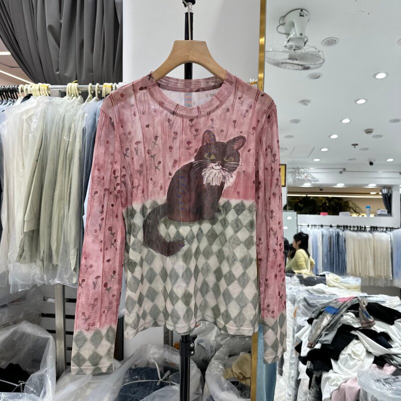 2026年春季新款韩版圆领印花卡通猫菱形格网纱长袖T恤衫上衣女潮