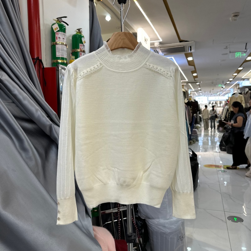 韩版荷叶边领针织打底衫