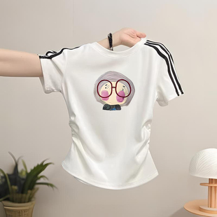 女童短款褶皱修身T恤2026夏季童装时髦小女孩卡通短袖中大童上衣