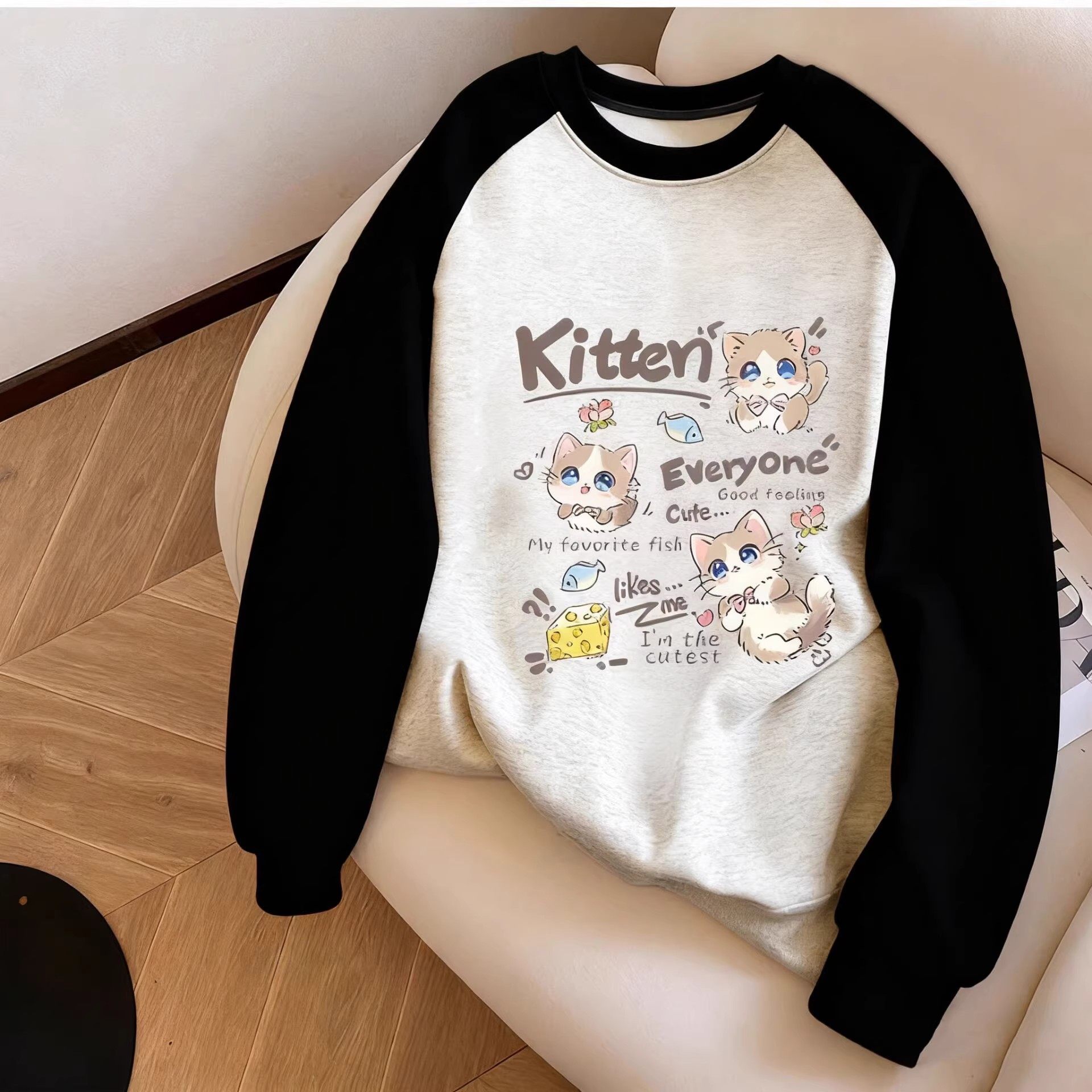 女童卫衣加绒纯棉圆领长袖春秋冬新款套头宽松百搭插肩袖卡通上衣