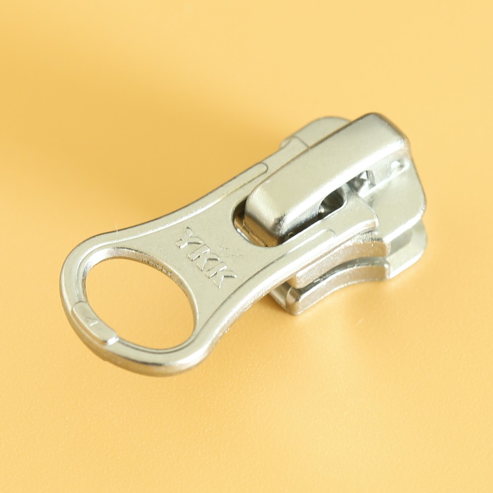 正品ykk 5号带锁金属拉链头拉头银色自锁 da8lh手工皮具五金