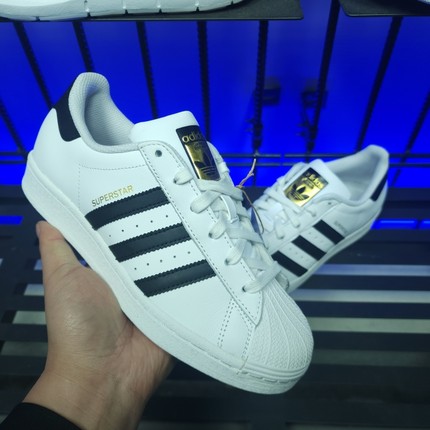 Adidas阿迪达斯三叶草男女黑白经典金标贝壳头百搭板鞋 EG4959