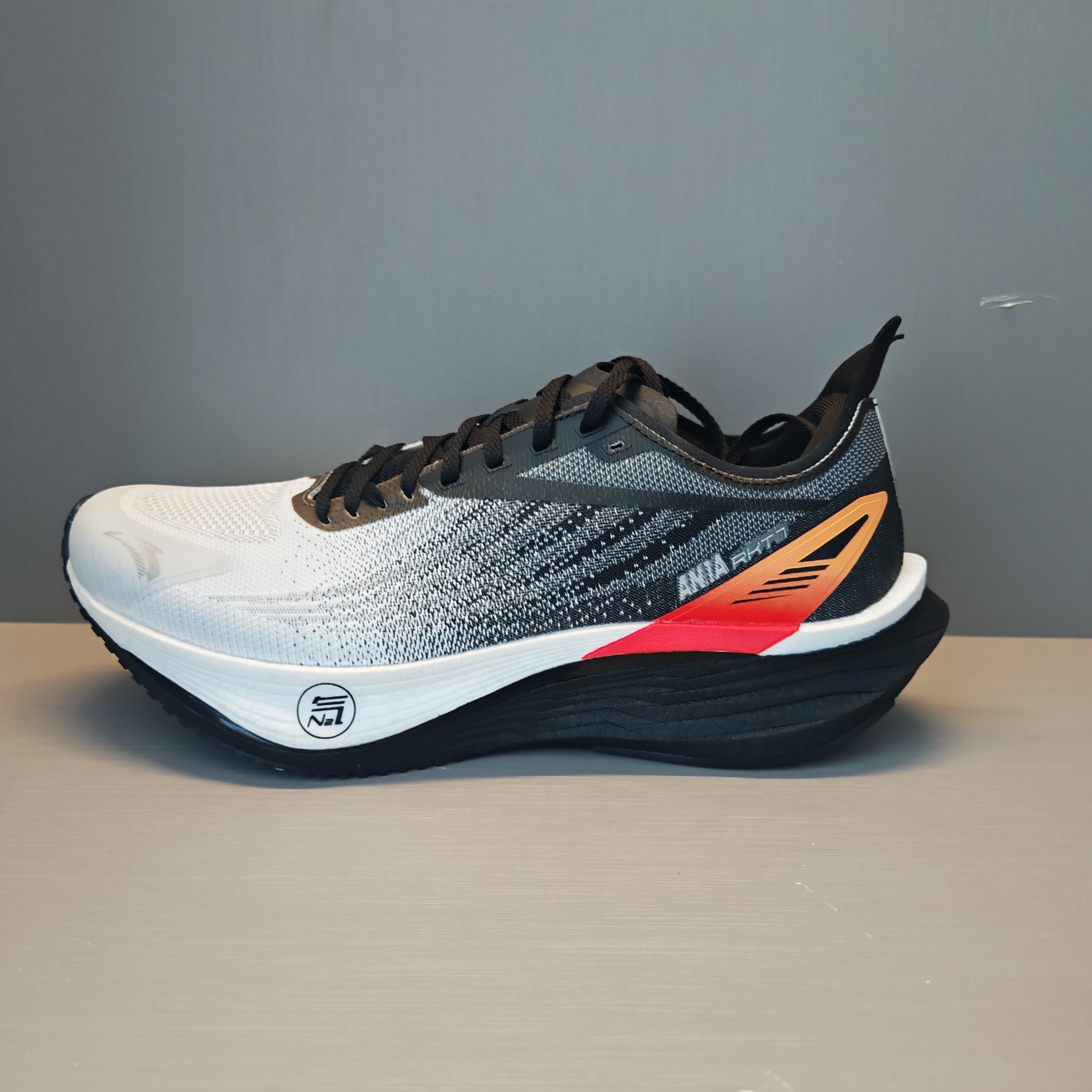 安踏火箭7pro专业跑步鞋男2025新款竞速体测跑鞋运动鞋112545580