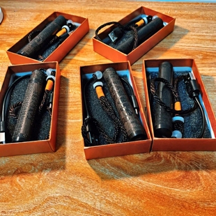 黑檀木防风USB充电个性 火折子 创意吹气打火机 原始 一吹即亮