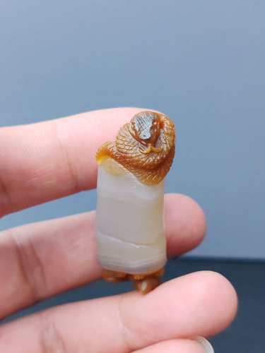 蛇鼠一窝雕刻吊坠 生肖蛇 生肖鼠 本命年吊坠