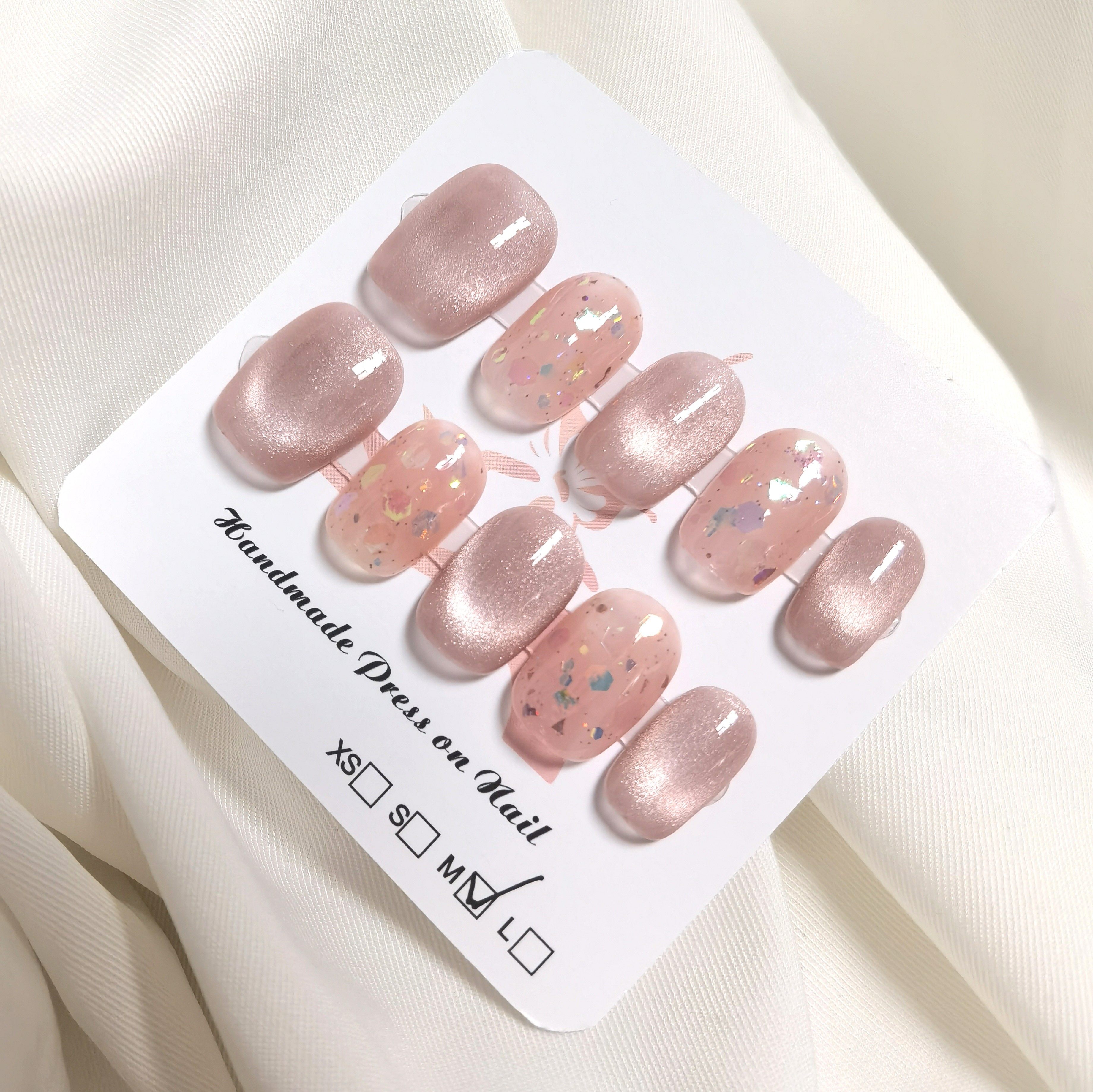 HC NAILS纯手工定制穿戴甲短圆短款温柔粉红闪粉夏日通勤美甲日常