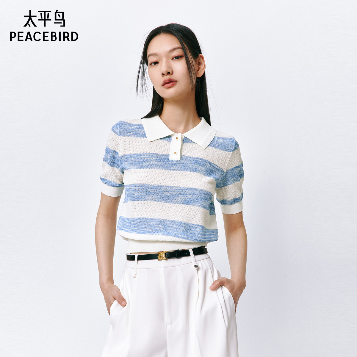 太平鸟条纹polo领短袖针织衫女夏装蓝白条纹肌理感上衣女