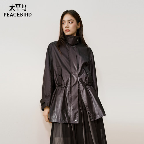 太平鸟初秋涂层全棉布PU皮外套女