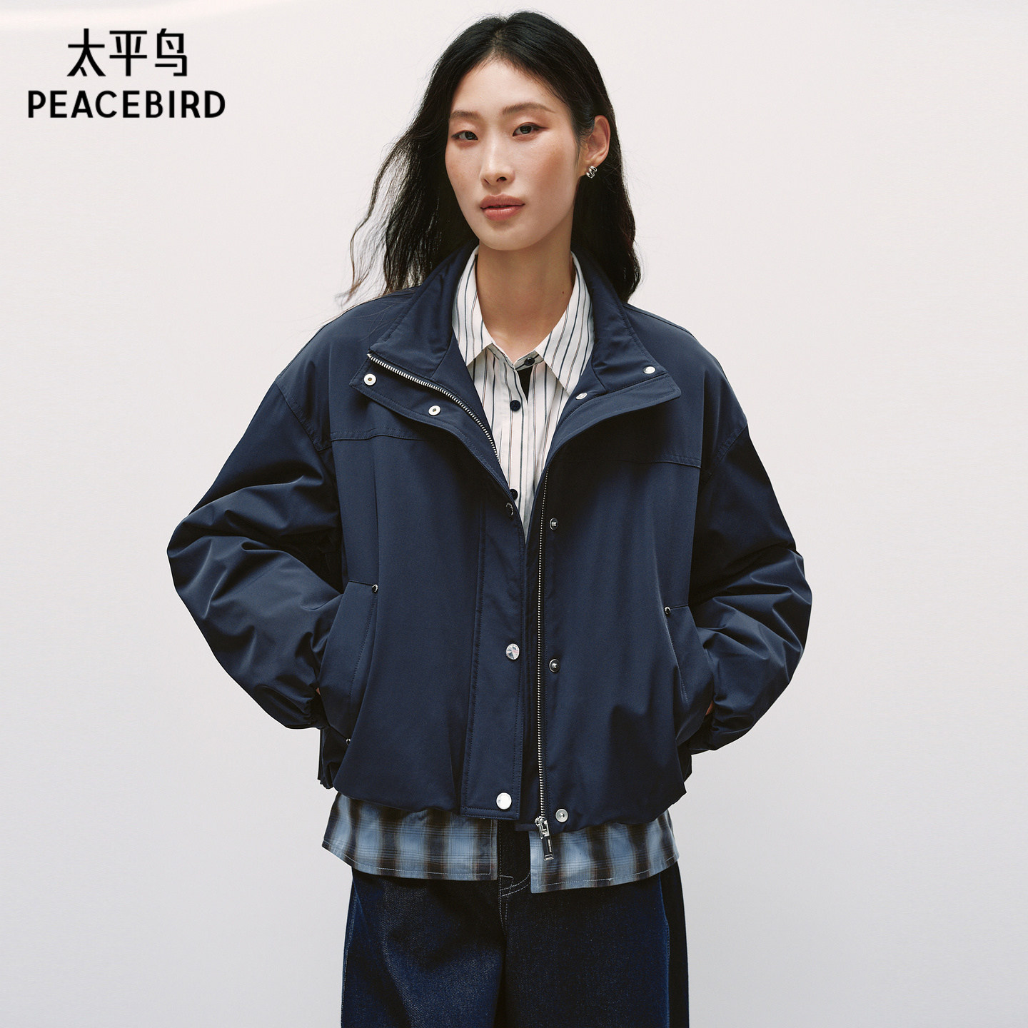 商场同款 太平鸟轻薄夹克羽绒服女2026冬装新款立领外套A1ACG4161