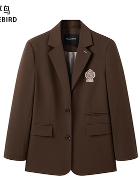 太平鸟女装年秋季款绣花标西装A1BAE3472