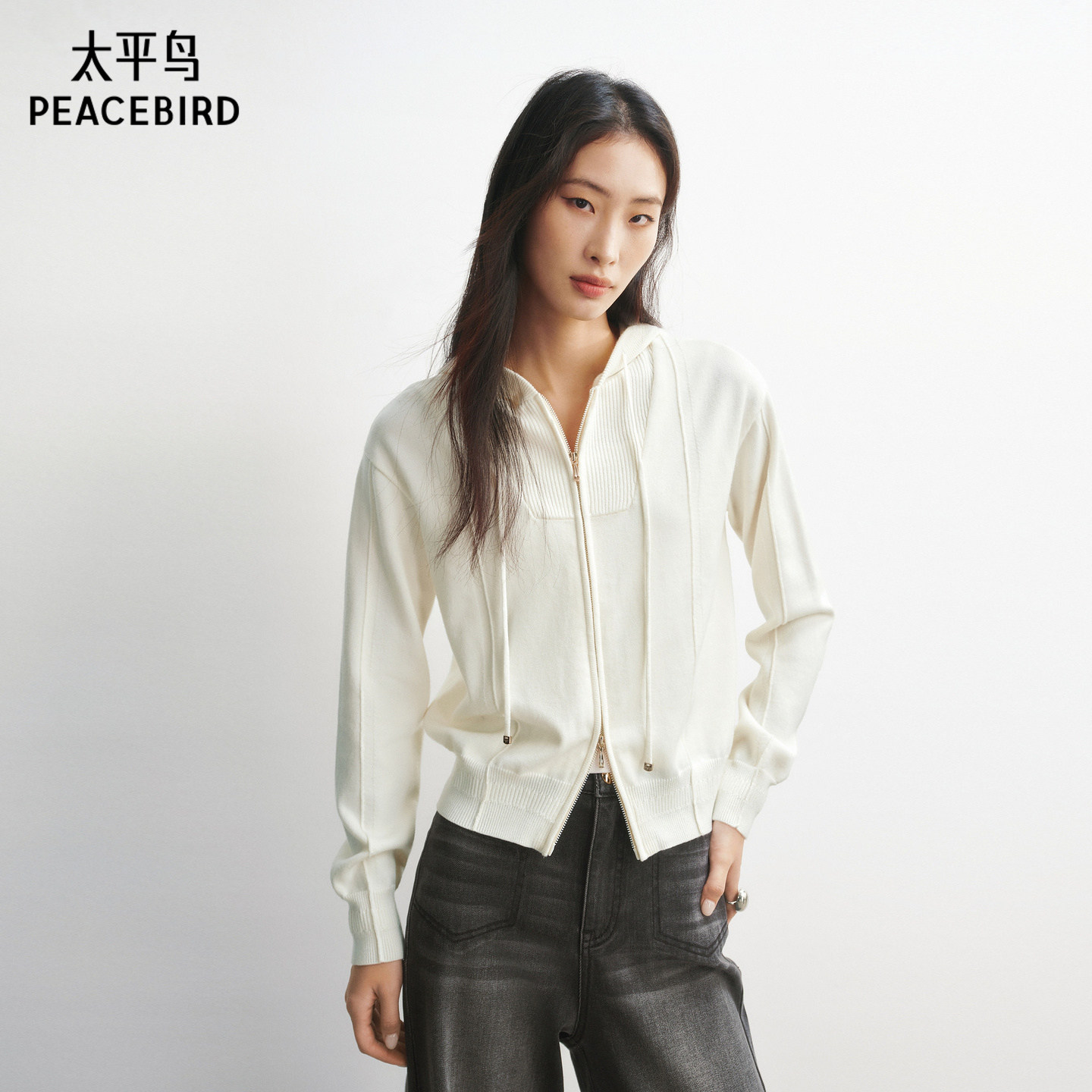 太平鸟双拉链羊毛混纺连帽针织开衫26春季新款立体分割线显瘦毛衫