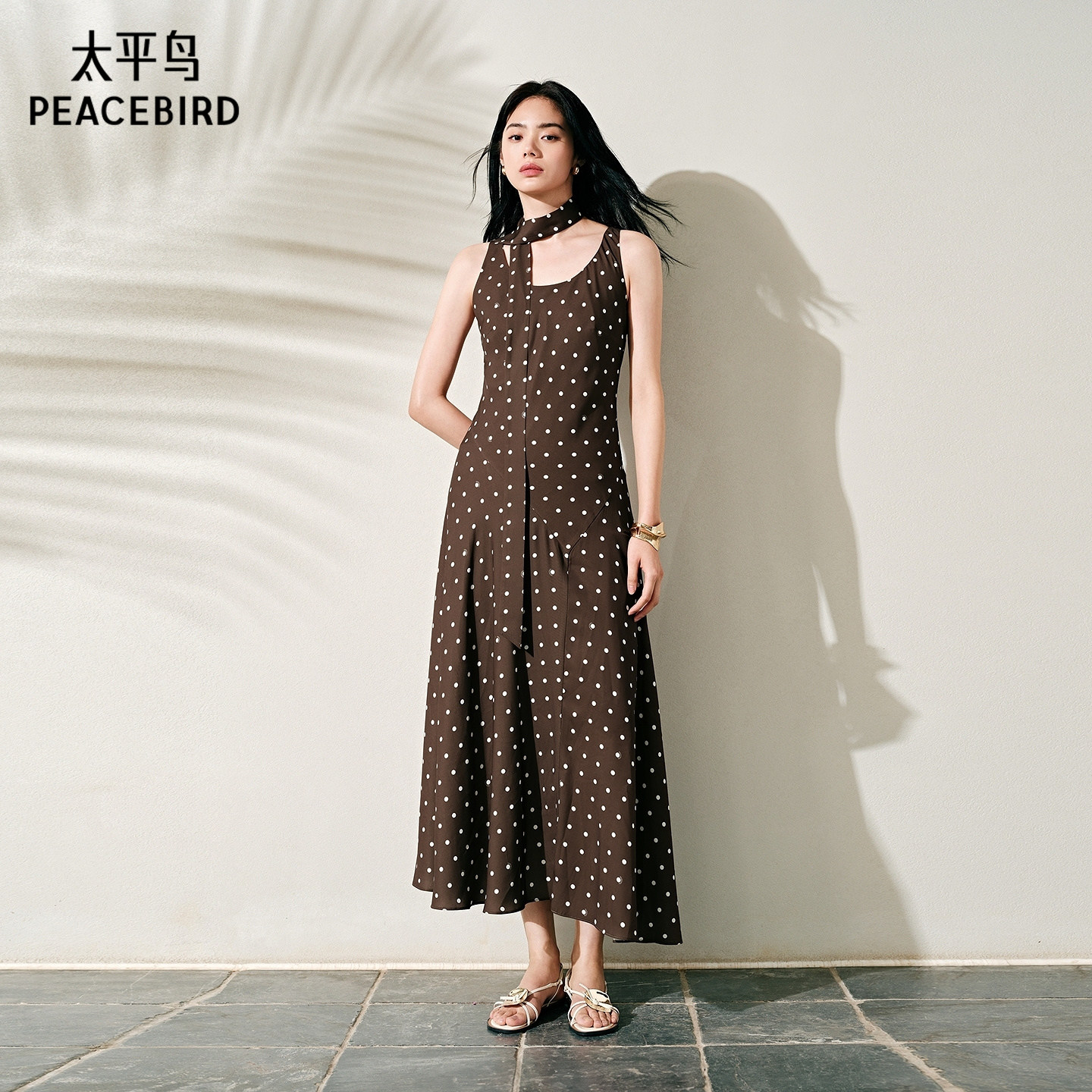 太平鸟波点缪斯连衣裙长裙女夏新款无袖背心裙通勤显瘦纱裙送飘带