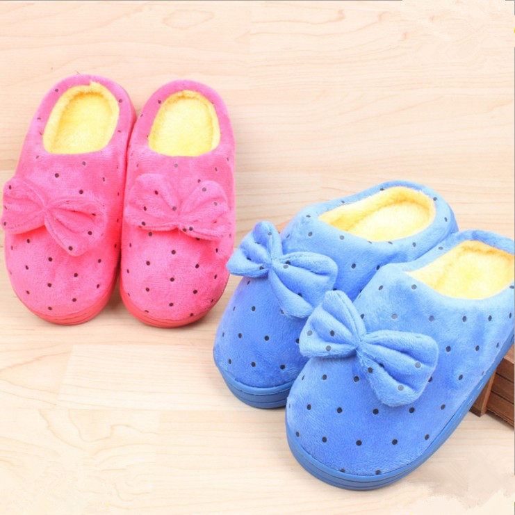 Pantoufles enfants en suède pour hiver - semelle EVA - Ref 1007017 Image 1