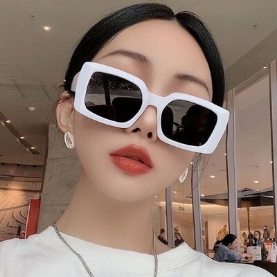 网红ins复古方框白色太阳镜