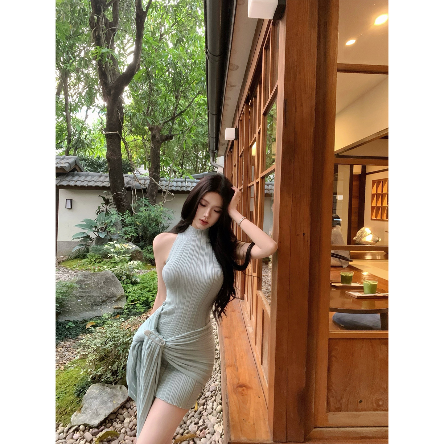 JAYKY YANG【巴洛克情书】下摆绑带设计感连衣裙半高领挂脖长裙