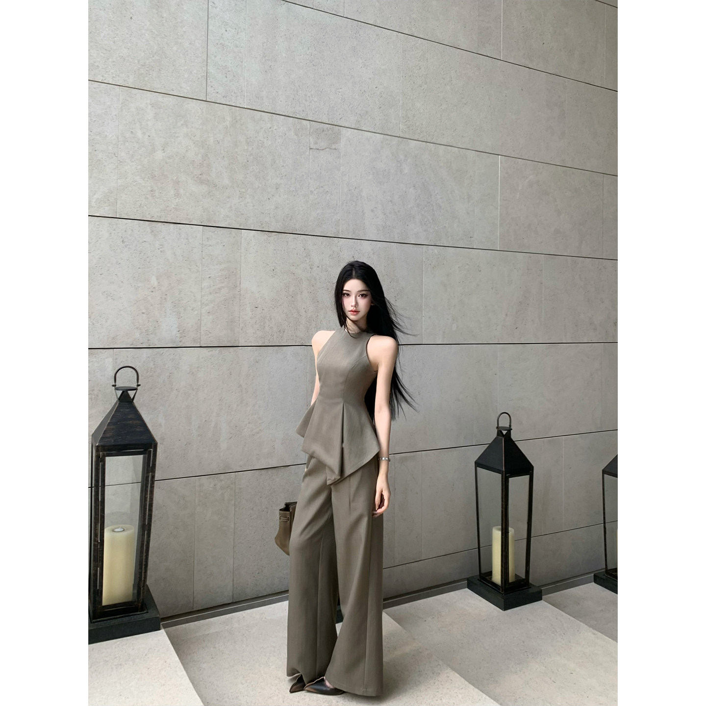 JAYKY YANG 贝拉小姐 不对称收腰圆领无袖上衣宽松直筒休闲裤套装