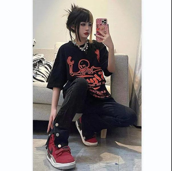 韩版ins高街黑色牛仔裤女夏新款潮牌开叉修身显瘦排扣直筒长裤子