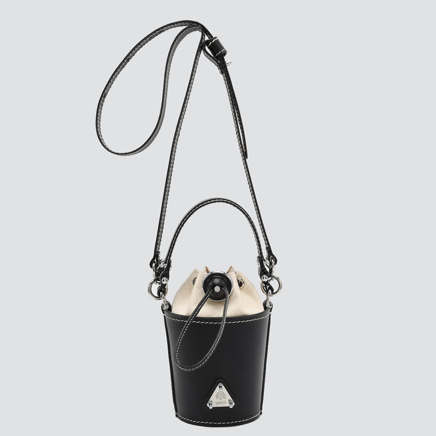 GOFEFE原创设计礼物精致个性小众手工真皮拼接帆布百搭水桶包,箱包皮具/热销女包/男包,水桶包,淘宝优惠券,粉丝福利购,淘宝优惠卷