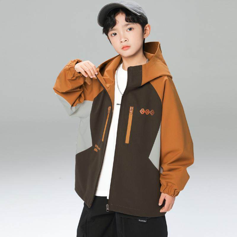 男童外套春秋款冲锋衣2025新款春季衣服中大儿童男孩春装痞帅气潮