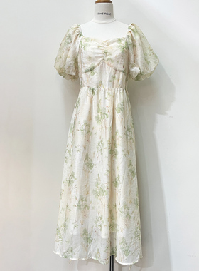 Time RoaD/汤米诺法式方领碎花连衣裙女夏季新款收腰显瘦中长裙子