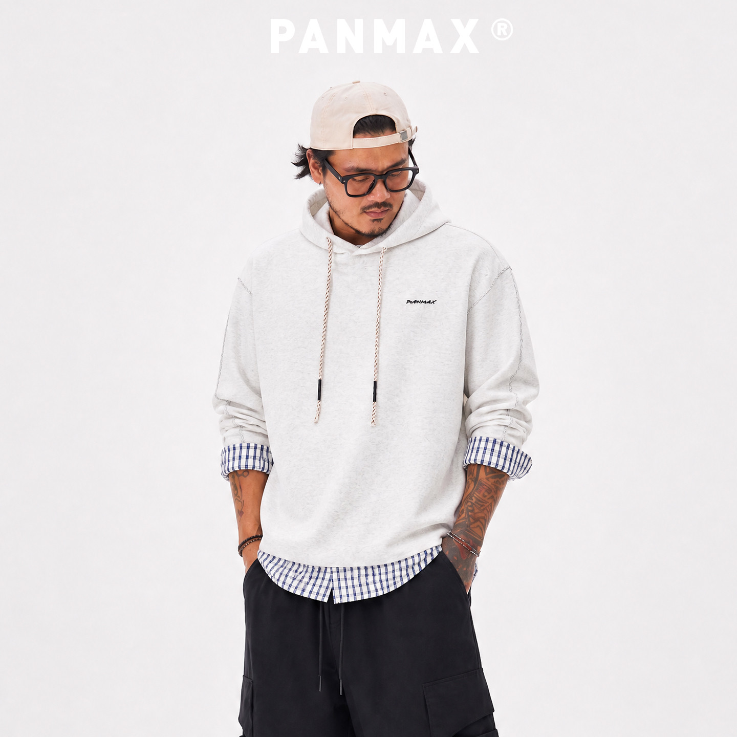 PANMAX潮牌大码男士假两件连帽卫衣袖口拼接格纹衬衫胸前小标设计
