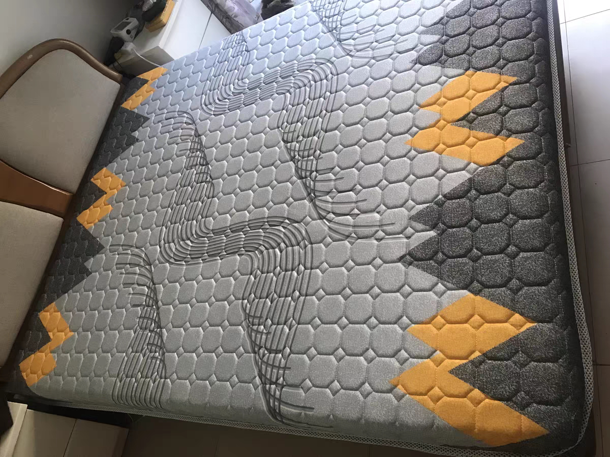 外套服务皮带席梦思