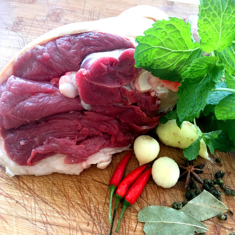 黑山羊现杀羊肉羊排黑山羊云南