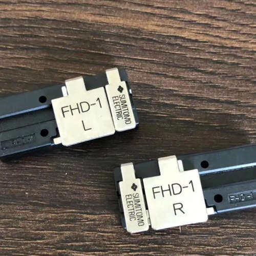 住友T-71C T-81C Z1C Q101 600C Z2C 72C光纤熔接机皮线夹具FHD-1