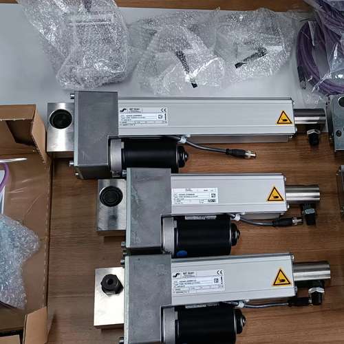 比勒塑料薄膜制造工艺使用纠偏电缸推动器EMS18/100/4.21/16-5/C