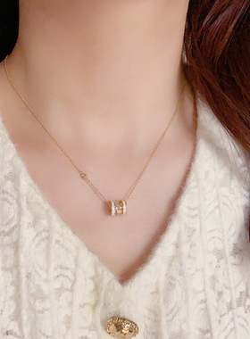 小蛮腰吊坠项链小众设计