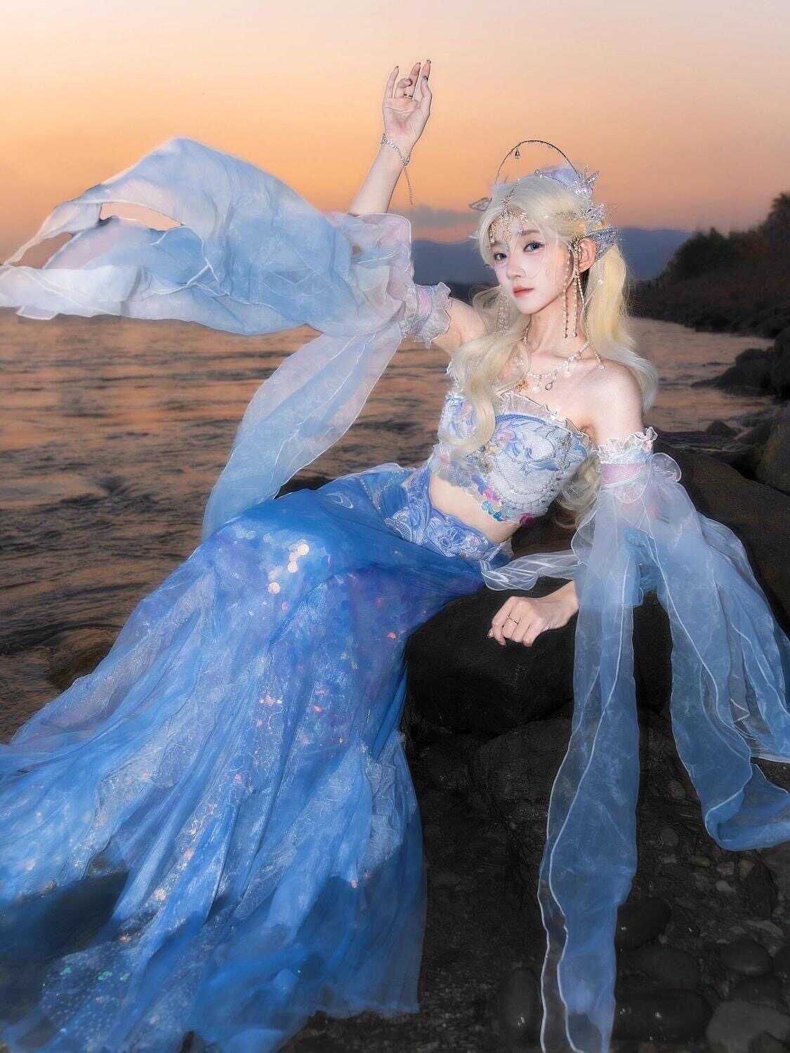人鱼公主服2025新重工爆款西双版纳三亚旅拍写真套装人鱼姬仙女裙