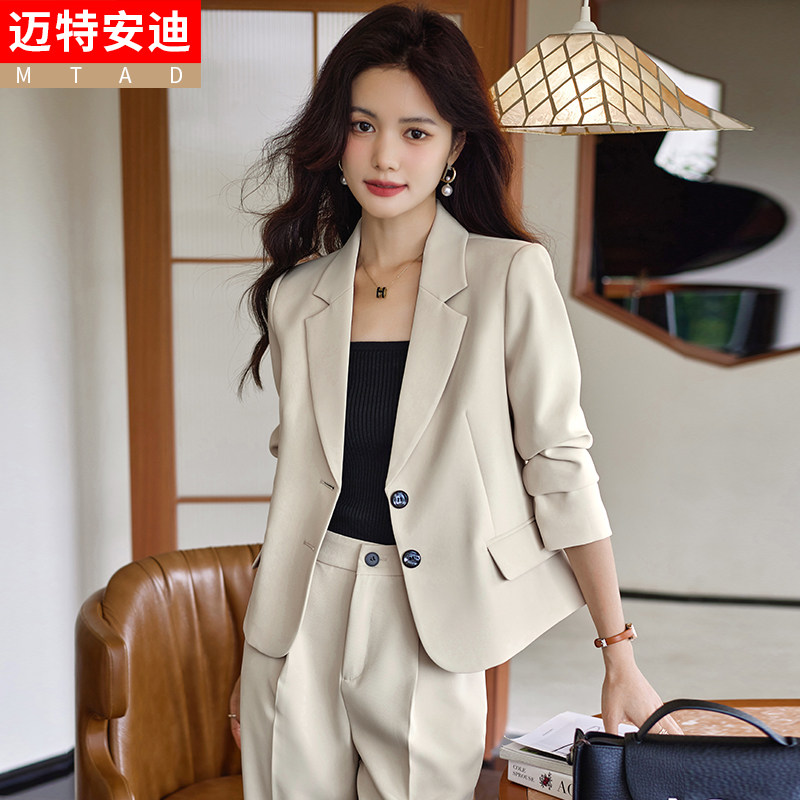 职业套装女小个子春秋2025新款时尚气质高级感休闲短款西装工作服