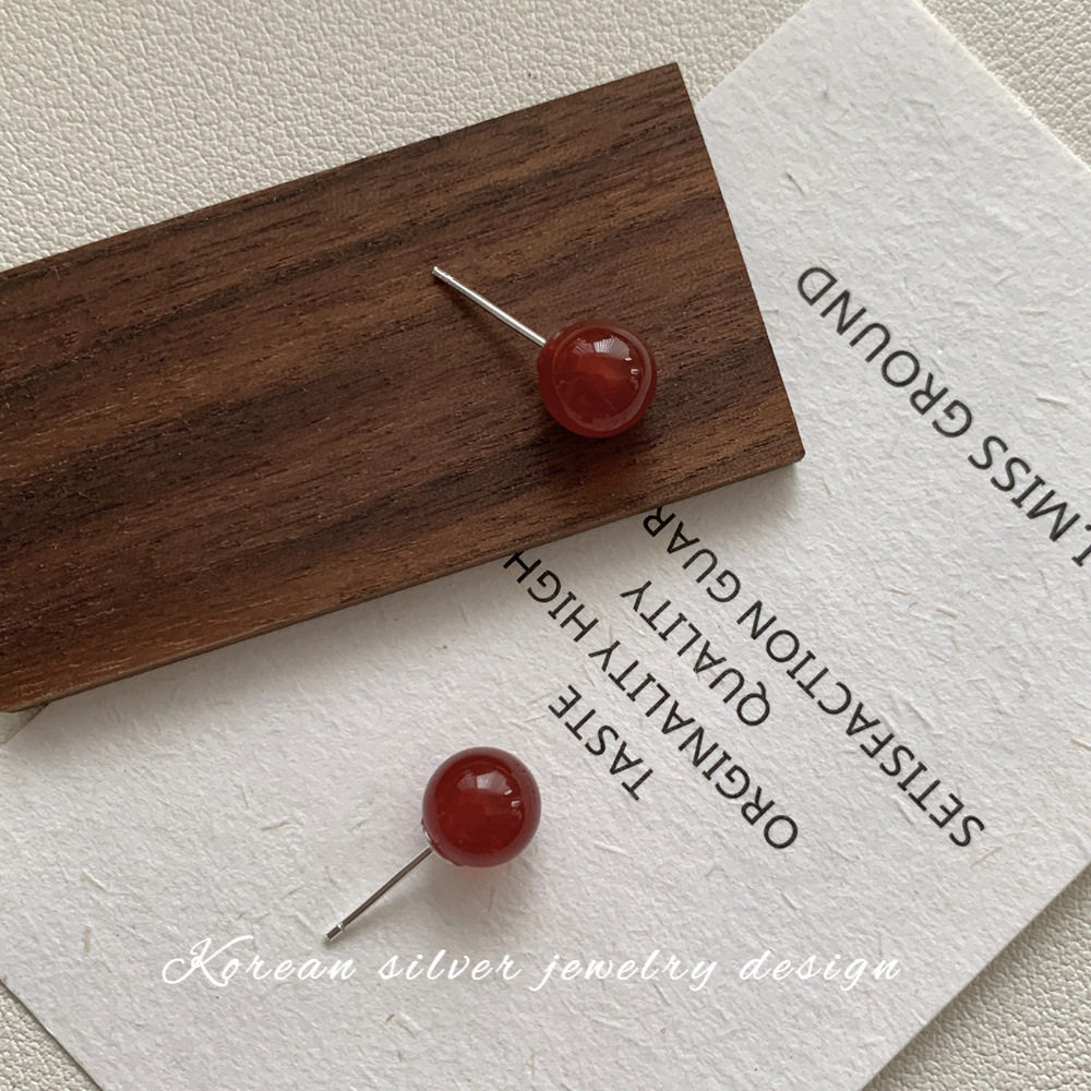s925纯银酒红色红玛瑙圆珠耳钉新中式复古气质高级感简约新年耳饰,饰品/流行首饰/时尚饰品新,银饰耳饰,淘宝优惠券,粉丝福利购,淘宝优惠卷