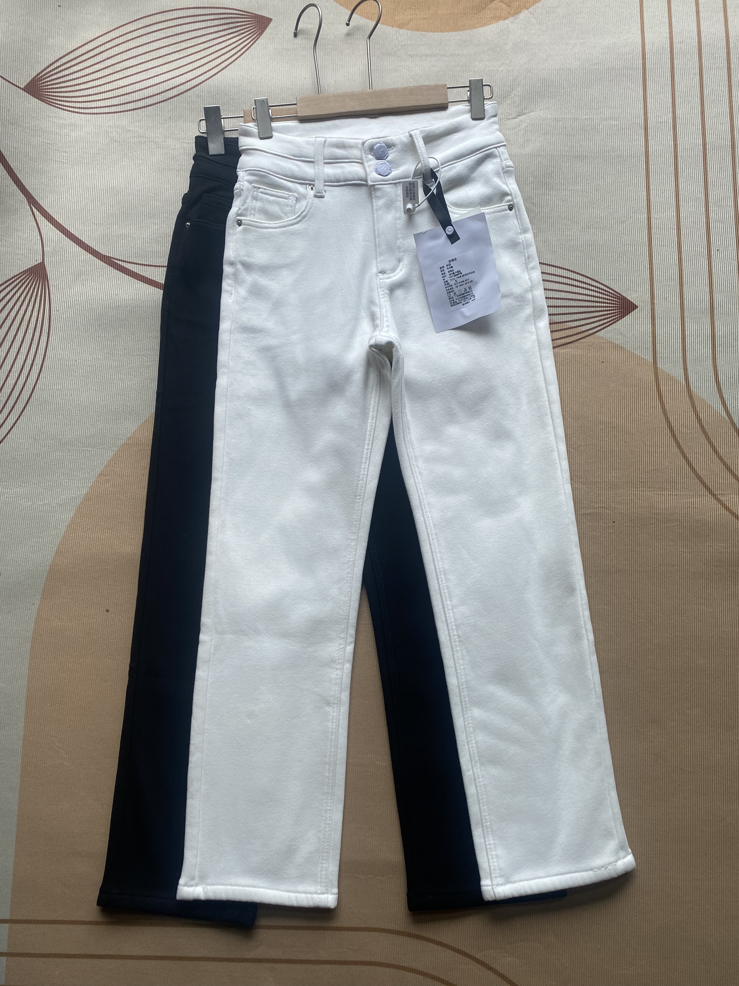 黑白色加绒牛仔裤小个子直筒裤冬季加绒二粒扣高腰弹力显瘦烟管裤