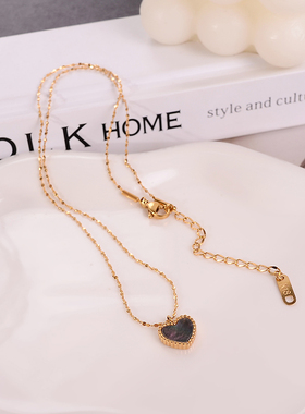 钛钢项链 波光粼粼复古气质爱心项链女时尚高级轻奢设计感锁骨链