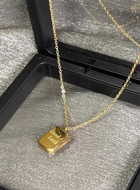 钛钢项链 GOOD LUCK幸运小金牌项链女气质大方简约小方牌锁骨链