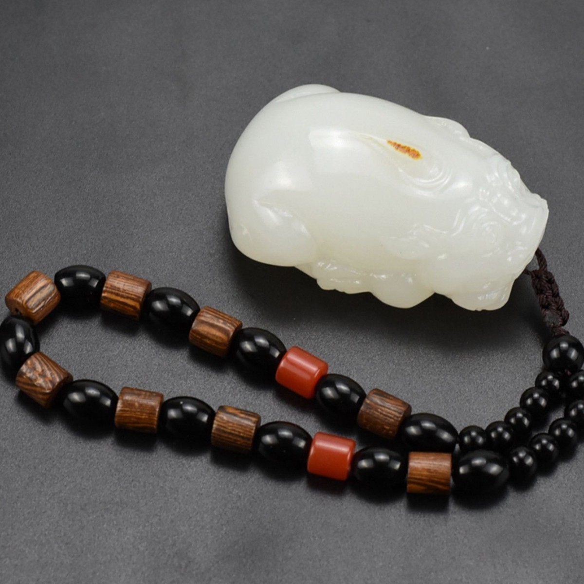 玉石把玩件批发白玉阿富汗貔貅手把件白玉俏色文玩把件送老人