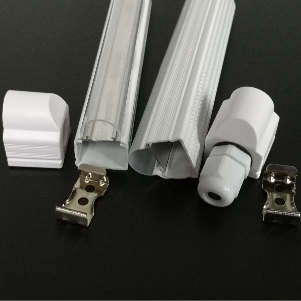 T5全塑一体化防水套件 10mm窄板设计 LED冰柜灯外壳 IP67防水