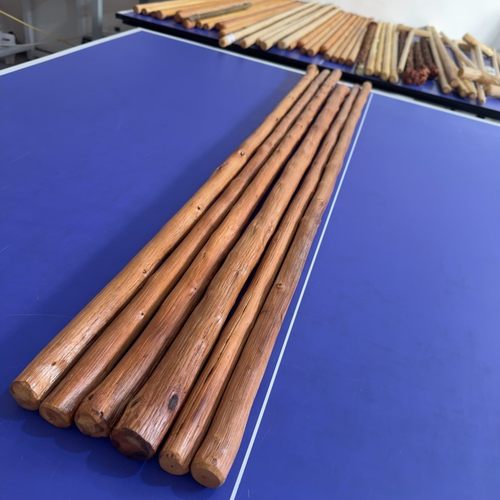 秦岭高山铁匠木武术棍鞭杆十三把登山杖铁橡树原木叶栎干料直棍拐