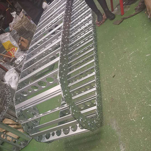 厂家桥式金属链钢铝拖链不锈钢机床雕刻机配件工程全封闭式拖