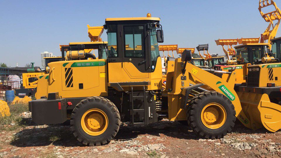 海宏重工昊鑫重工凯威重工荣威驾驶室钢化玻璃青州装载机全车玻璃